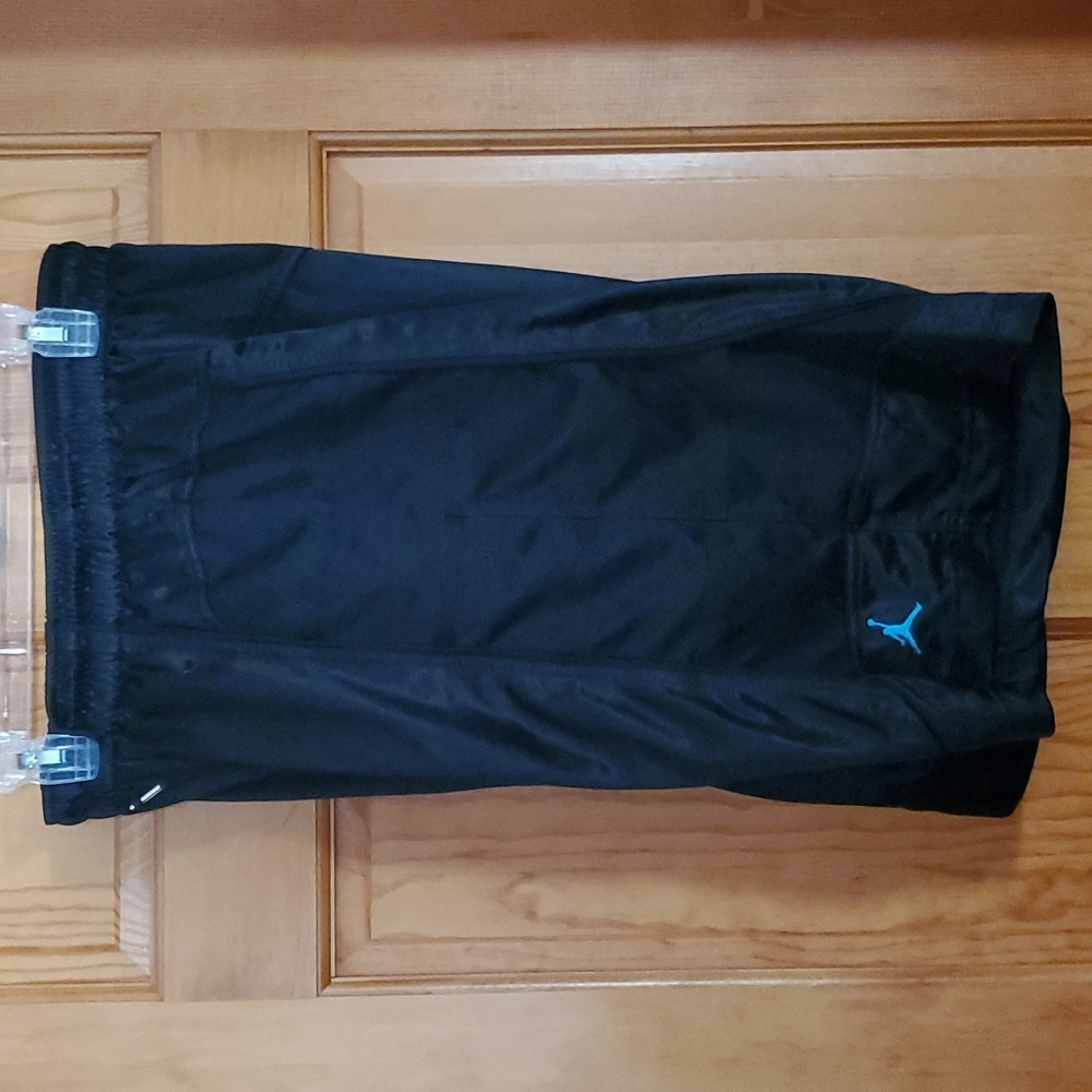 Nike Air Jordon Dri-Fit Mens Shorts  Black size  Medium
